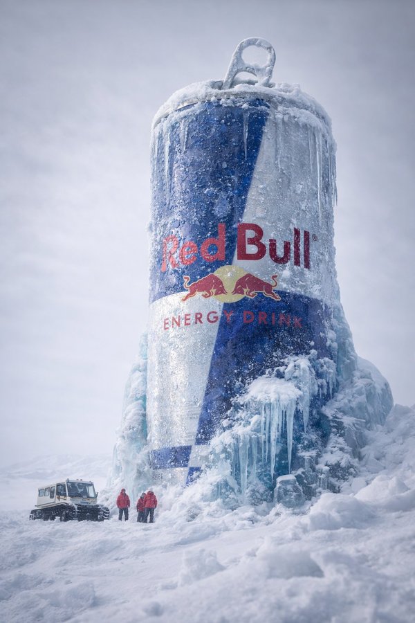 超写实 Monster 能量饮料冰冻艺术